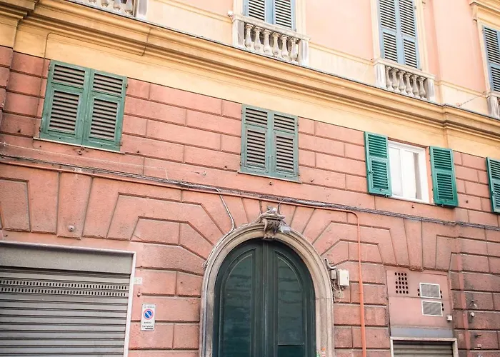 Free Parking - Centro Citta Via Caffaro Genoa