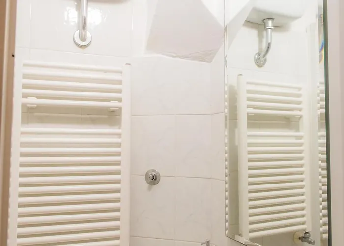 Apartment Free Parking - Centro Citta Via Caffaro